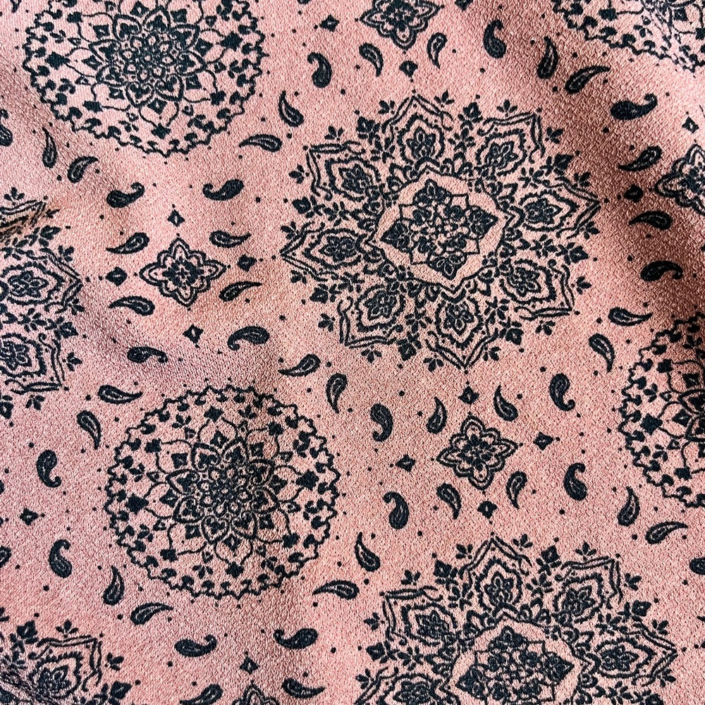 Fun pattern bodysuit - Picture 2 of 4